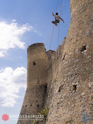 Calascio Street Boulder 2019 - Arrampicare a Calascio